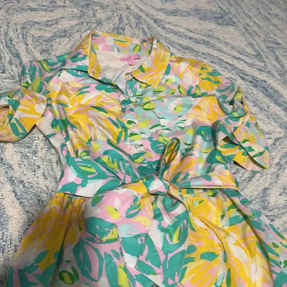Lilly Pulitzer, pastel silk fit and flare waist tie dress six ￼